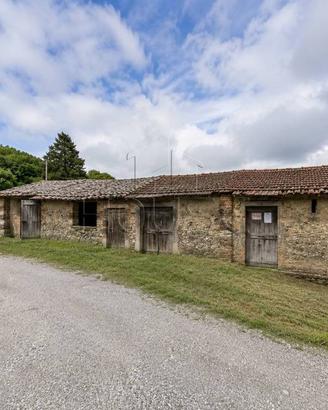 Rustico / Casale di 100 m² con 3 locali a Città di
