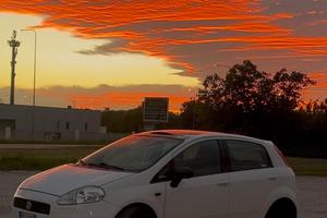 fiat grande punto 120cv metano