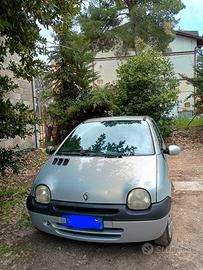 TWINGO