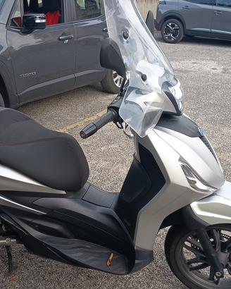 Piaggio Beverly 300