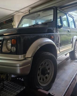 SUZUKI SAMURAI 1.9 TD CON GANCIO TRAINO