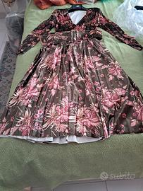 vestito da donna plissettato