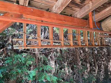scala in legno