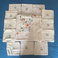 TOVAGLIA RETTANGOLARE X12 BIANCA RICAMATA A MANO