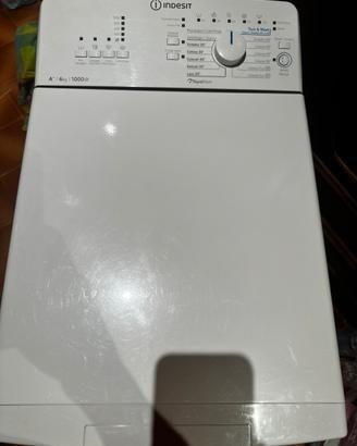 Lavatrice indesit carico dall’alto