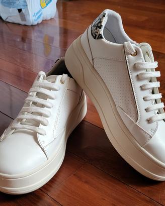 Geox donna numero 39