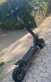 Monopattino elettrico 