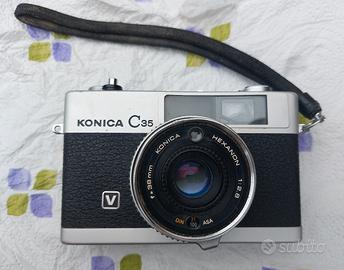 Fotocamera Konica C35 V