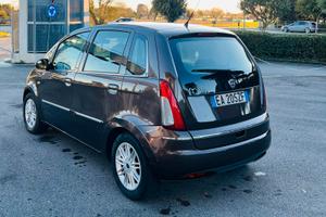 lancia musa 1.4 gpl del 2010 