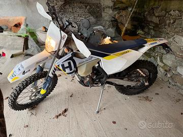 Husqvarna FE 250 – pronta all’uso