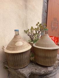 2 damigiane di vetro da 25 litri