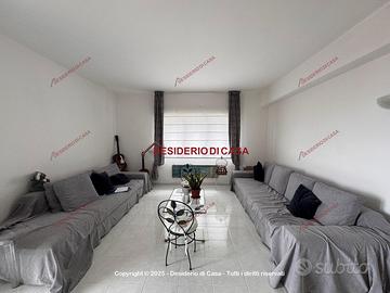 Appartamento, Santo Stefano di Camastra.