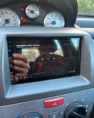 Autoradio Android retrocamera