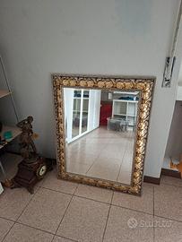Specchiera classica con cornice