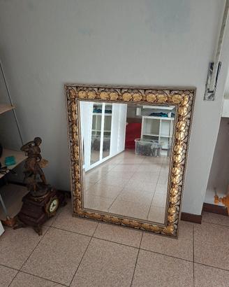Specchiera classica con cornice