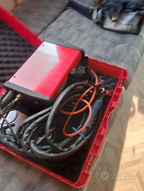 saldatrice a TIG professionale 