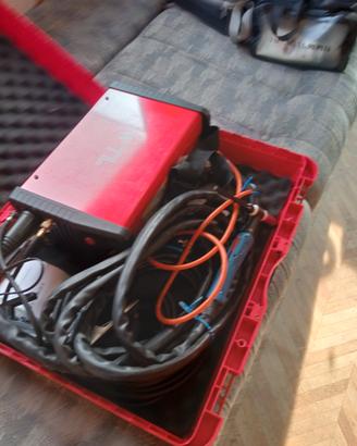 saldatrice a TIG professionale 