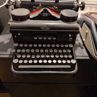 macchina da acrivere