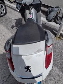 scooter Peugeot satelis 125