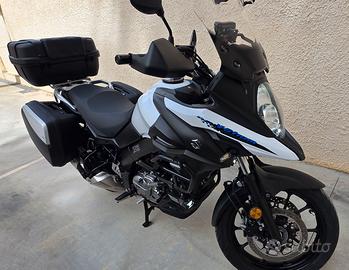 Suzuki V-Strom 650 ABS (2020) - Full Optional.