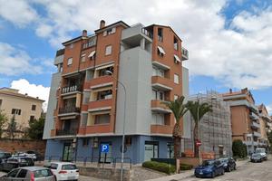 Locale ad uso ufficio o commerciale in Tolentino