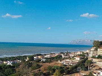 Terreno agricolo 1 ha con rudere vista mare