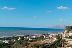 Terreno agricolo 1 ha con rudere vista mare