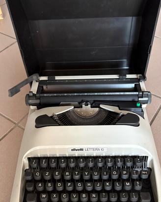 Macchina da scrivere