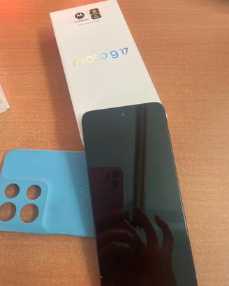 Telefono Motorola G17