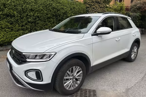Volkswagen T-Roc 1.0 TSI 110 CV Life 10.900km