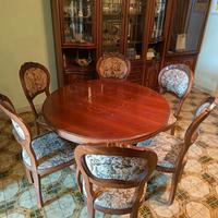 tavolo rotondo allungabile con 6 sedie 