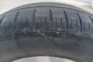 Gomme auto usate