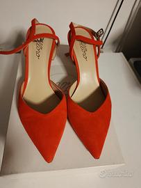 scarpe con cinturino 