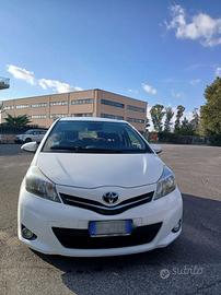 Yaris 1.0 Lounge 2014  