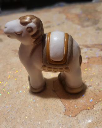 thun cammello presepe famiglia fp