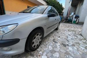 Peugeot 206, 1,4 HDi per pezzi di ricambio