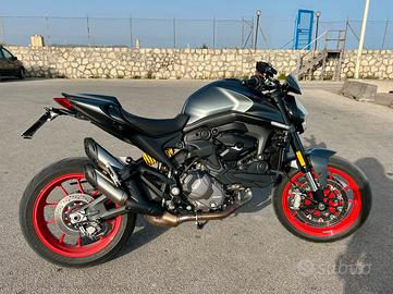 Ducati Monster 937 +