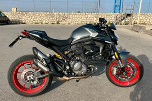 Ducati Monster 937 +