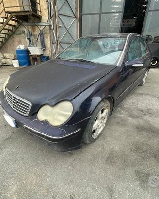 Ricambi Mercedes-Benz C270 2.7 CDI 170cv del 2003