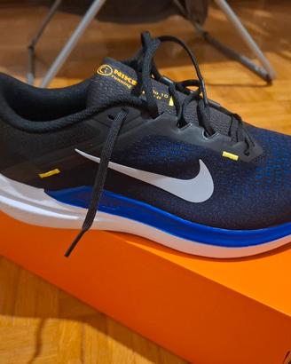 Nike  scarpe da corsa numero  45 nuovo con scatola