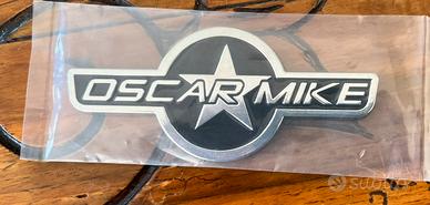 Adesivo metallico auto “ Oscar Mike “