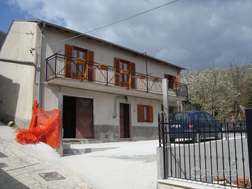 Casa indipendente Tagliacozzo San Donato