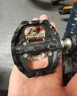 pedali bicicletta spd e flat