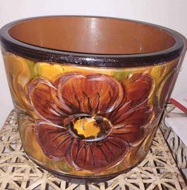 Vaso in terracotta dipinto a mano 