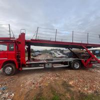 Bisarca 11 metri capienza 5/6 auto solo 250.000 km