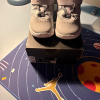 Scarpe Jordan stay loyal 23,5