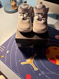 Scarpe Jordan stay loyal 23,5