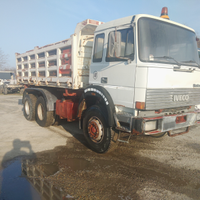 Iveco 330/30