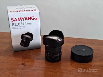 Samyang obiettivo 14mm F2.8 per Canon EF