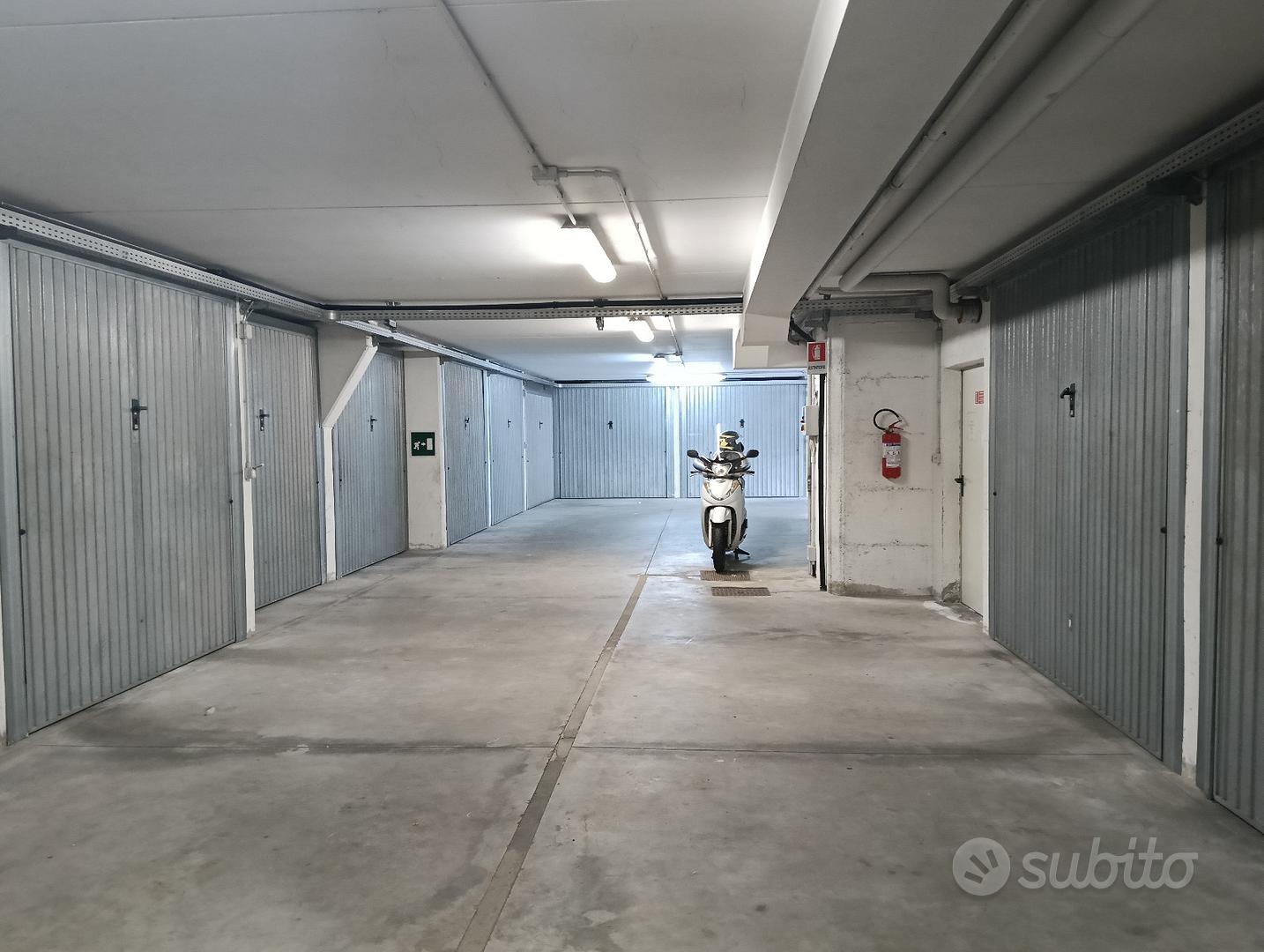 GARAGE 18 mq, Spini di Gardolo